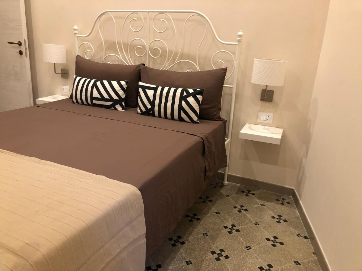 B&B Meliora Rooms Avola Ngoại thất bức ảnh